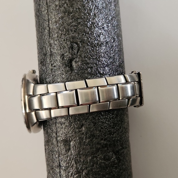 Water resistant authentic fossil watch - Picture 4 of 5